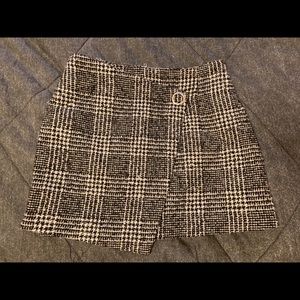 Plaid skirt